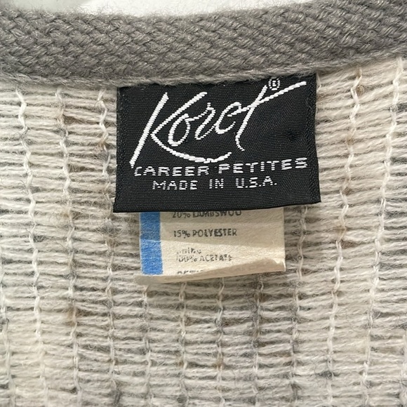 Koret Career Petites Union Made Vintage Lambswool Blend Cardigan Sweater Size SP - Picture 3 of 13
